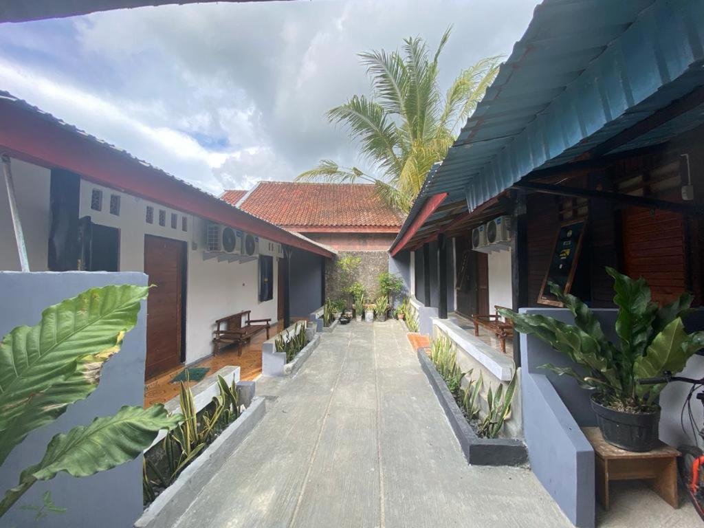 Krui Saejadi Surf And Stay Exterior photo
